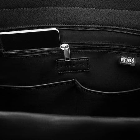 Buy Wellington Tote in Black for $70.00 in Canada - Image 20