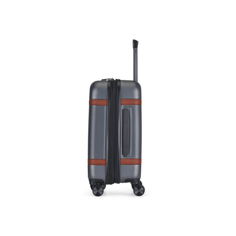 Wellington Carry-On
