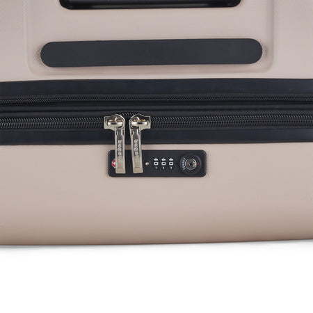 Buy Wellington Check-In Medium in Cookie for $320.00 in Canada - Image 43