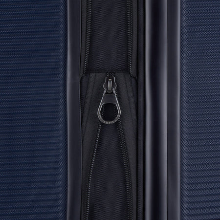 Buy Wellington Check-In Medium in Navy for $320.00 in Canada - Image 24