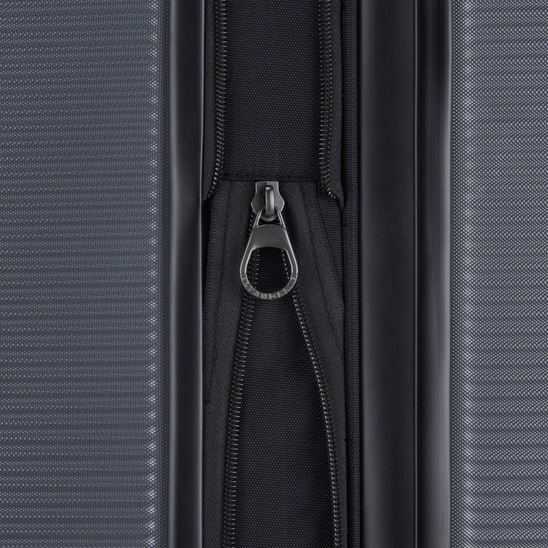 Wellington Carry-On