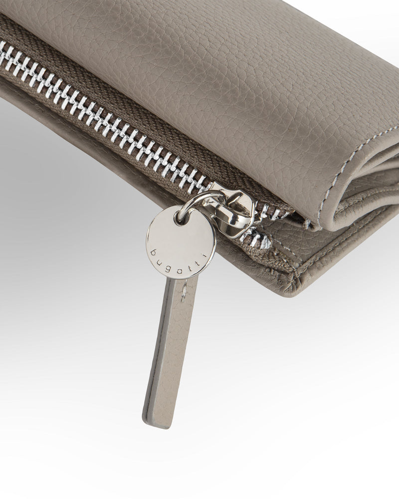 Trifold wallet