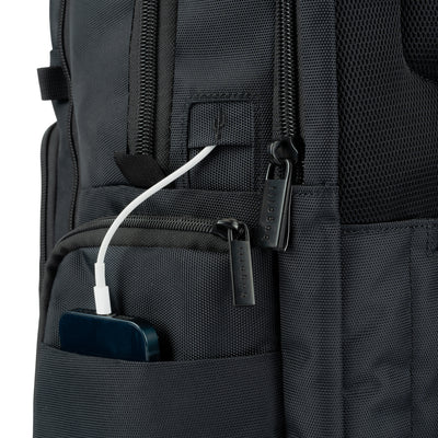 Buy Ultimate Backpack in Black for $90.00 in Canada - Image 7